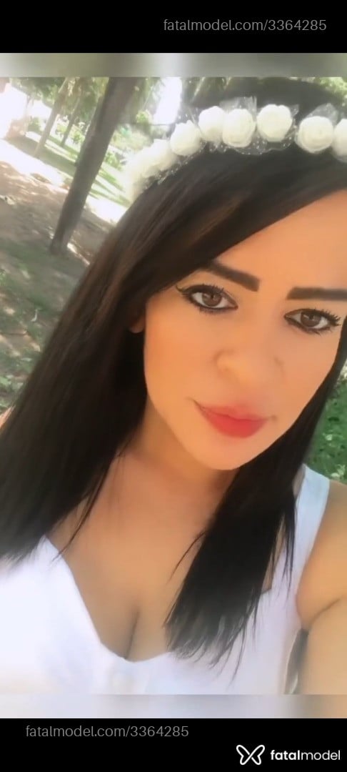 Acompanhante mulher morena (o) de olhos castanhos - Melissalaura