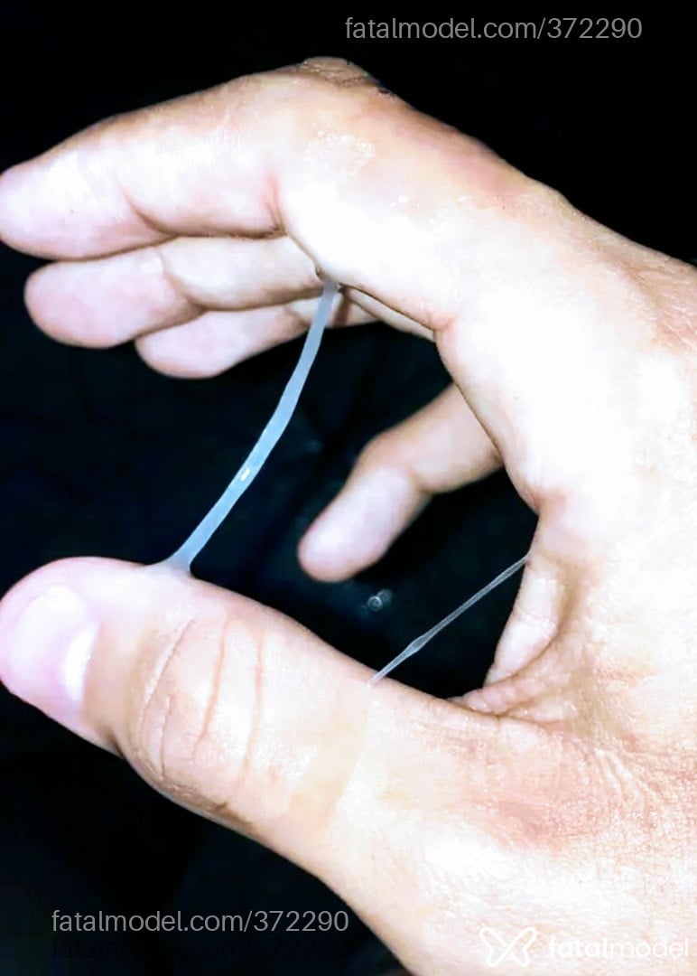 Acompanhante homem com cabelo castanho de olhos castanhos - AJJSilveira