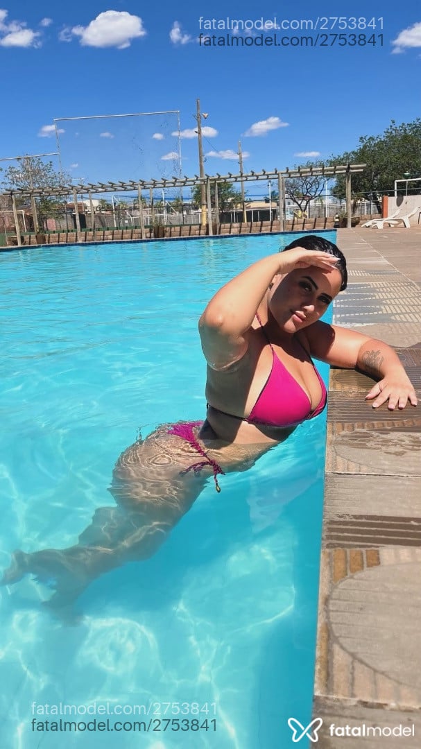 Acompanhante mulher morena (o) de olhos castanhos - Samantha