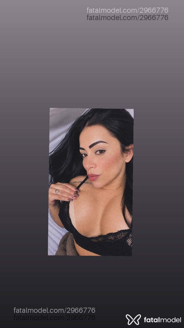 Acompanhante mulher morena (o) de olhos castanhos - Mariahh