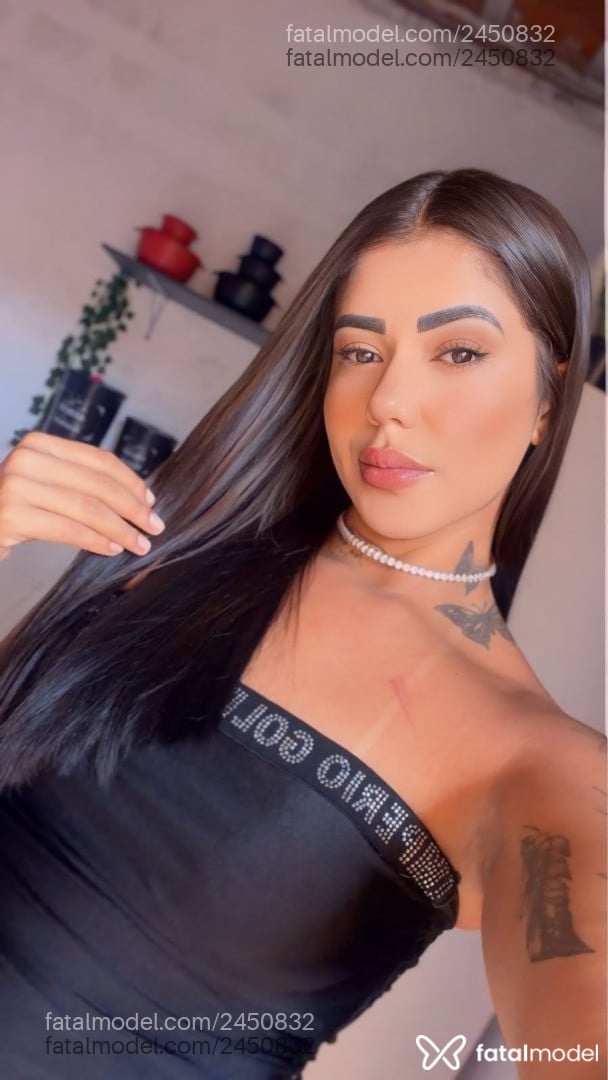 Acompanhante mulher morena (o) de olhos castanhos - Yasmim Santos