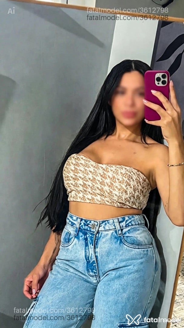 Acompanhante mulher morena (o) de olhos pretos - Paloma Ferraz