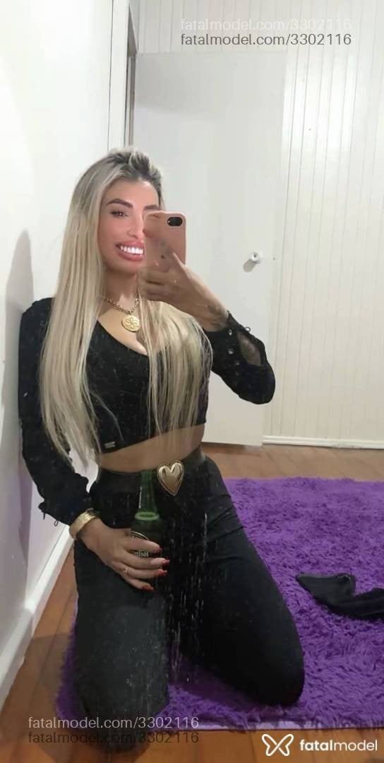 Acompanhante mulher loira (o) de olhos pretos em Francisco Beltrão - Bel Santos