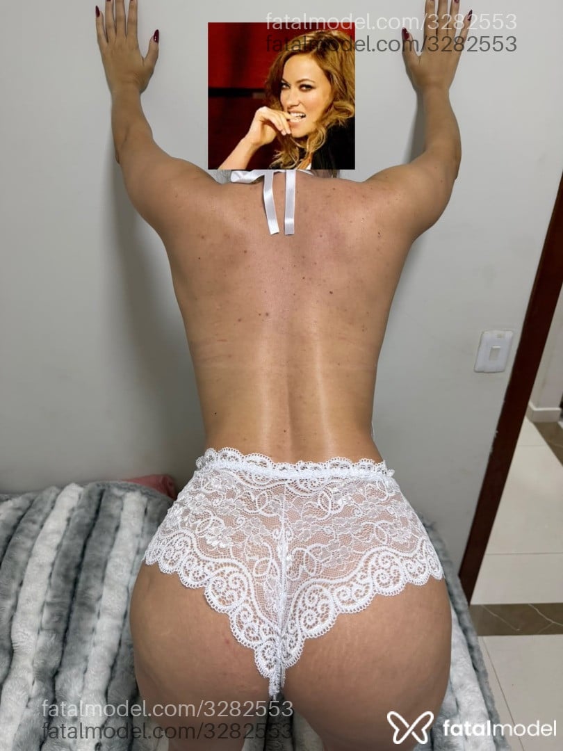 Acompanhante mulher morena (o) de olhos castanhos - Lunna