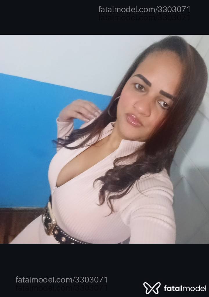 Acompanhante mulher morena (o) de olhos mel - Amanda