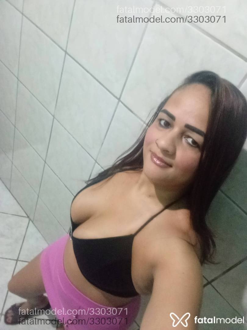 Acompanhante mulher morena (o) de olhos mel - Amanda