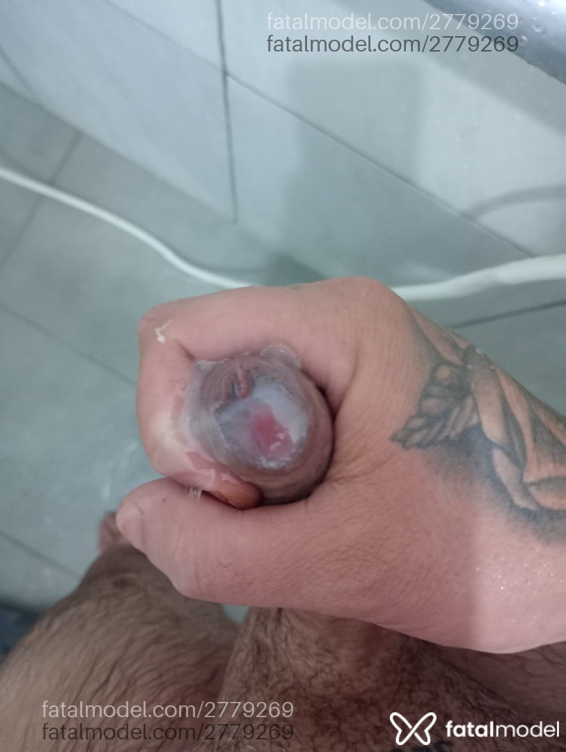 Acompanhante homem com cabelo castanho de olhos castanhos - Novinhopropaganda