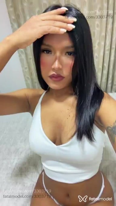Acompanhante mulher morena (o) de olhos castanhos - Lua Vasconcelo