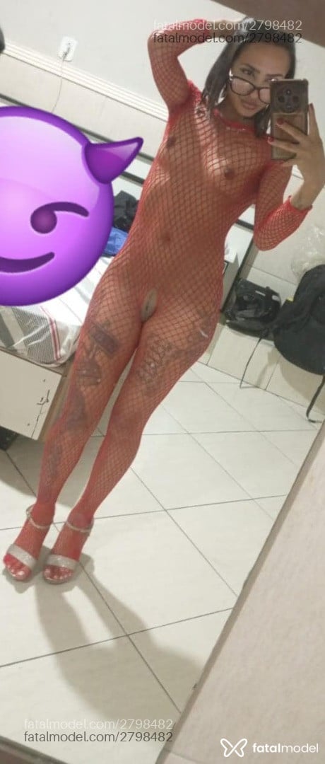 Acompanhante mulher morena (o) de olhos castanhos - Amandinha