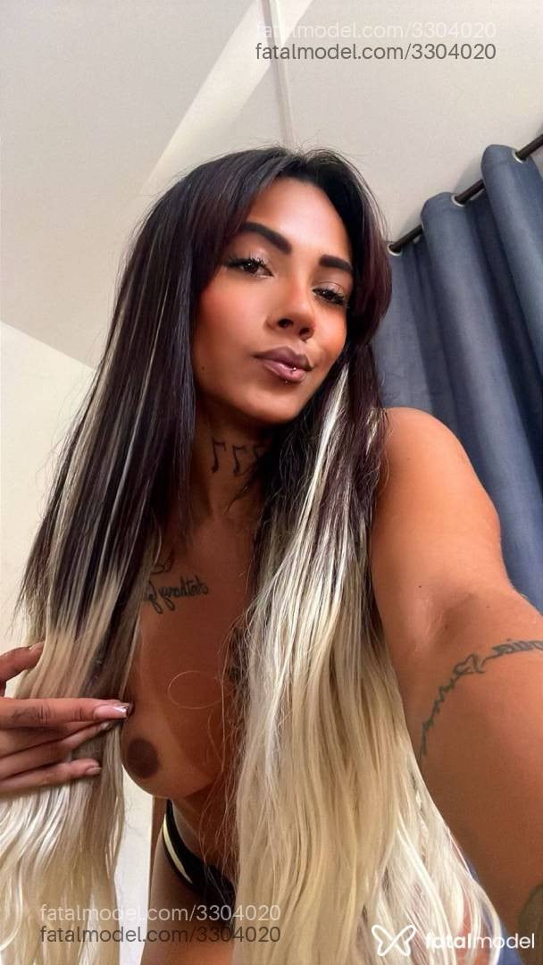 Acompanhante mulher com cabelo castanho de olhos castanhos - Melinna Réis
