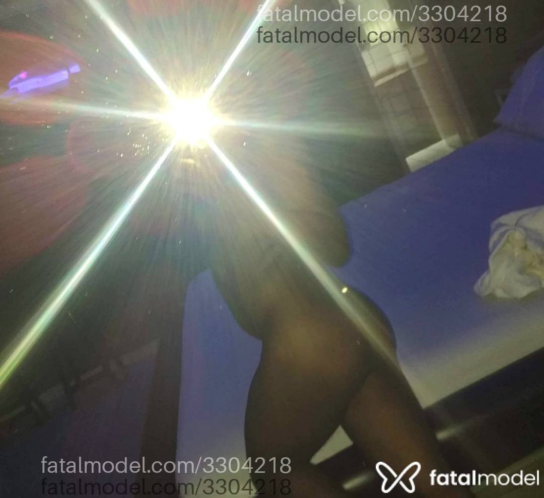 Acompanhante homem morena (o) de olhos pretos - Sweetie