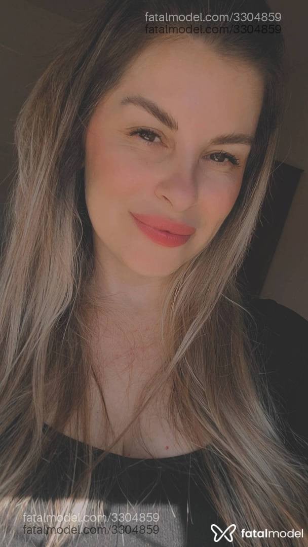 Acompanhante mulher loira (o) de olhos mel - Gabi Ritter