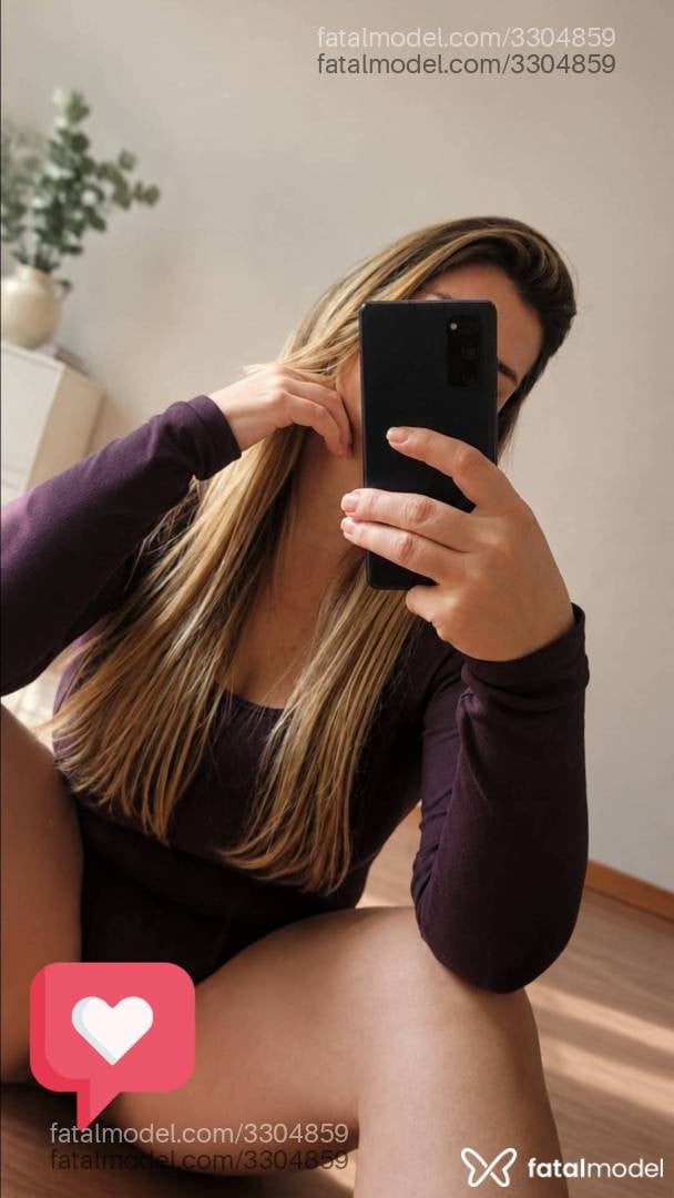 Acompanhante mulher loira (o) de olhos mel - Gabi Ritter