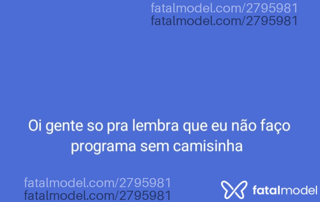 Acompanhante mulher trans morena (o) de olhos pretos - Julia Ramos