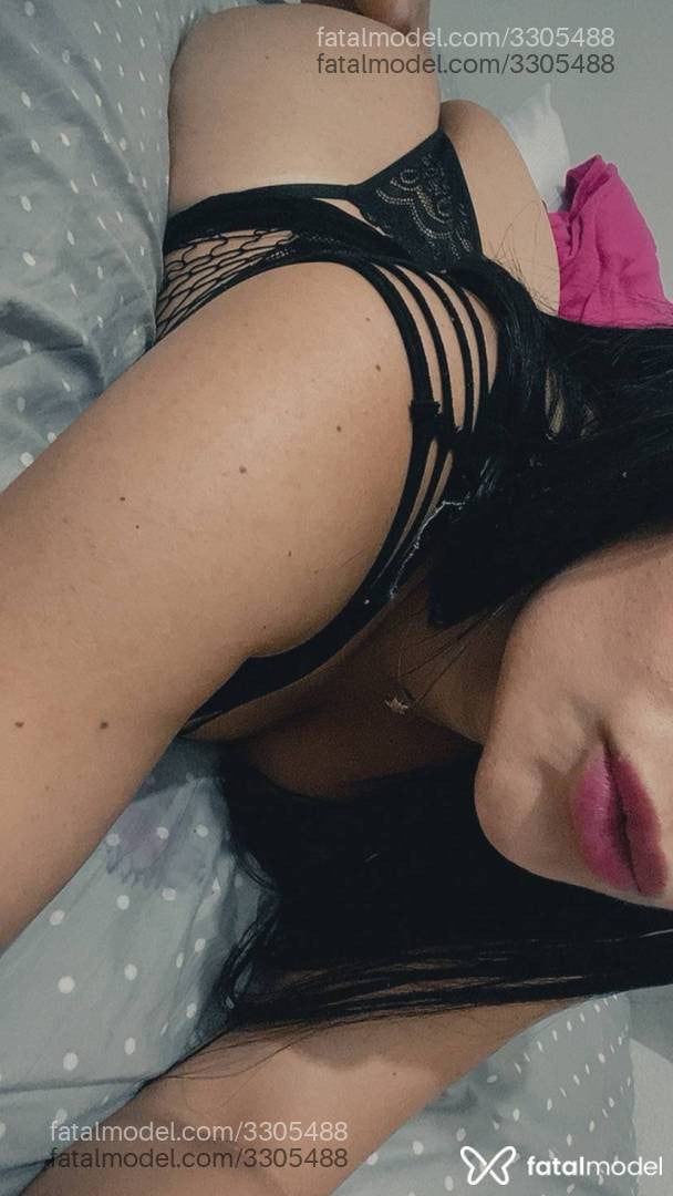Acompanhante mulher morena (o) de olhos castanhos - ísis Alcântara