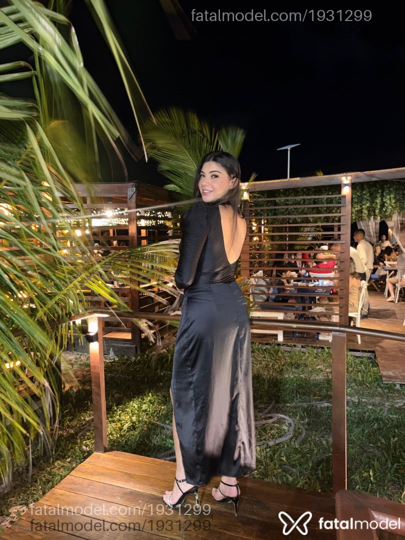 Acompanhante mulher morena (o) de olhos castanhos - Angela Sousa