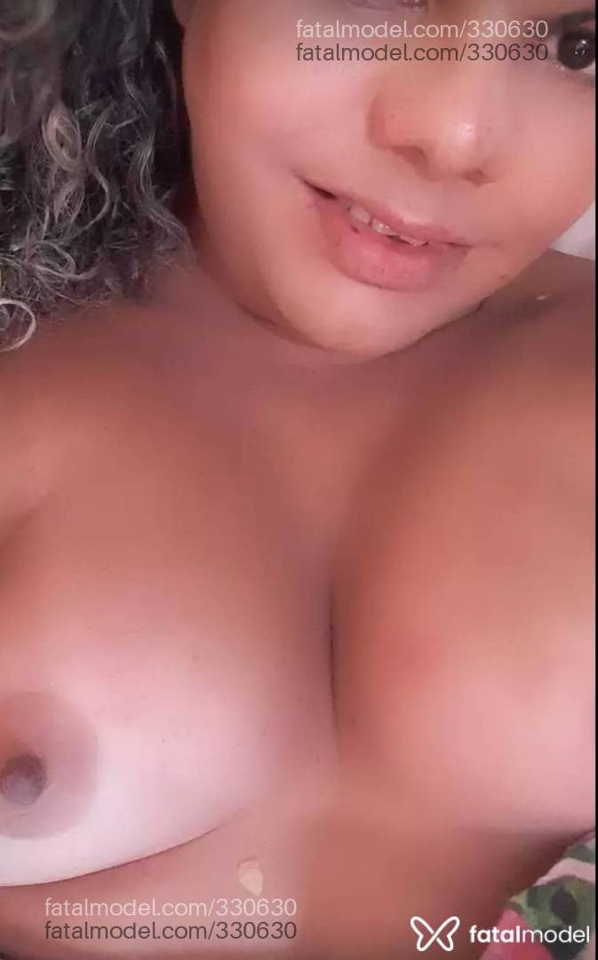 Acompanhante mulher trans com cabelo castanho de olhos castanhos em São Borja - Fernanda