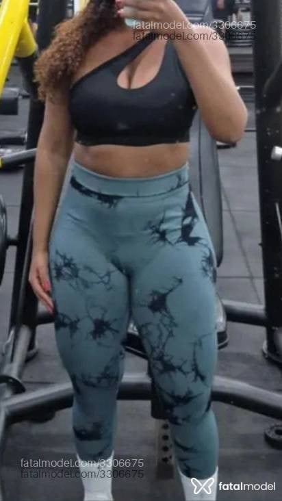 Acompanhante mulher com cabelo castanho de olhos pretos - Ayla Victoria