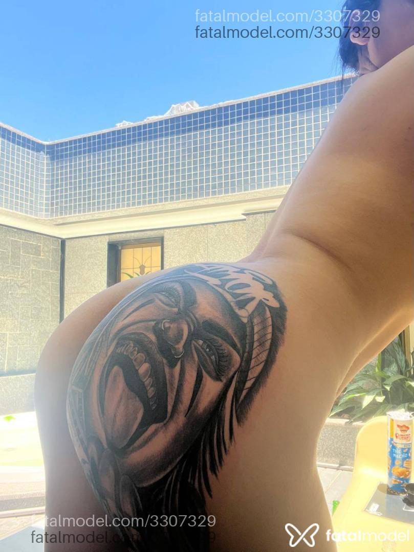 Acompanhante mulher morena (o) de olhos castanhos - Rebeca