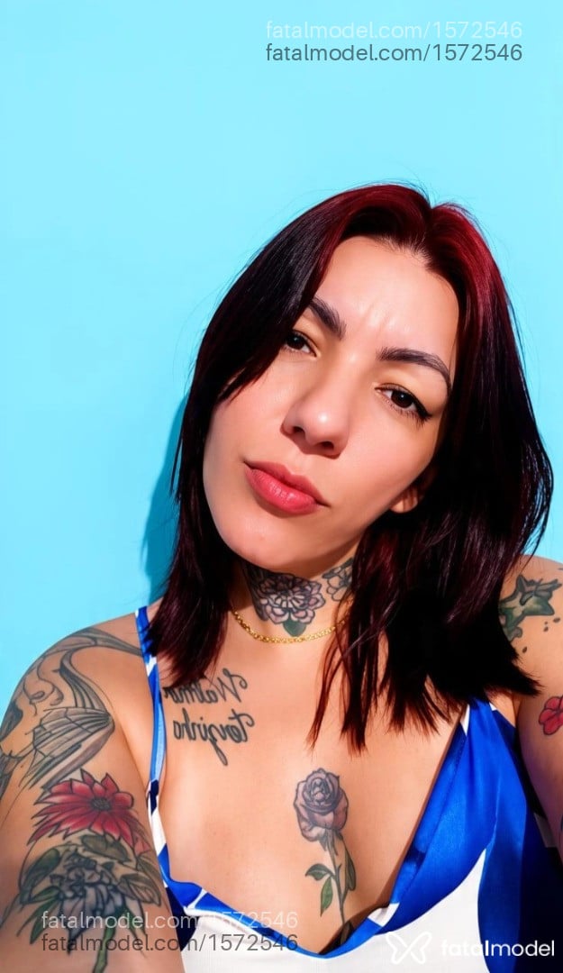 Acompanhante mulher morena (o) de olhos mel - Tatiane