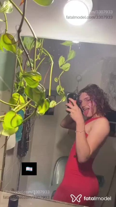 Acompanhante mulher trans ruiva (o) de olhos verdes em São Paulo - Lua