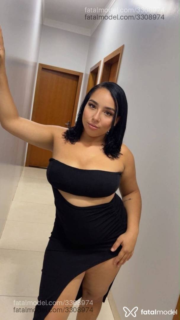 Acompanhante mulher com cabelo castanho de olhos castanhos em Rio Verde Acompanhante mulher com cabelo castanho de olhos castanhos em Rio Verde - Stepanni