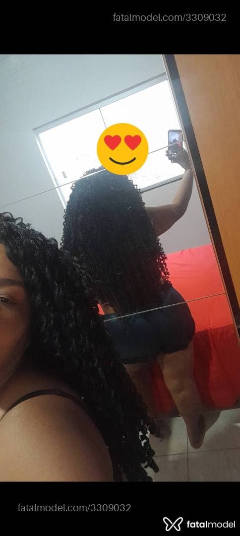 Acompanhante mulher morena (o) de olhos pretos em Trindade Acompanhante mulher morena (o) de olhos pretos em Trindade - Ninaah