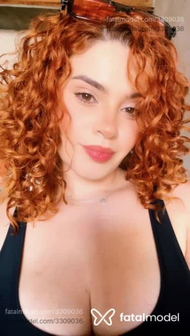 Acompanhante mulher ruiva (o) de olhos castanhos - Angeloty Acompanhante mulher ruiva (o) de olhos castanhos - Angeloty