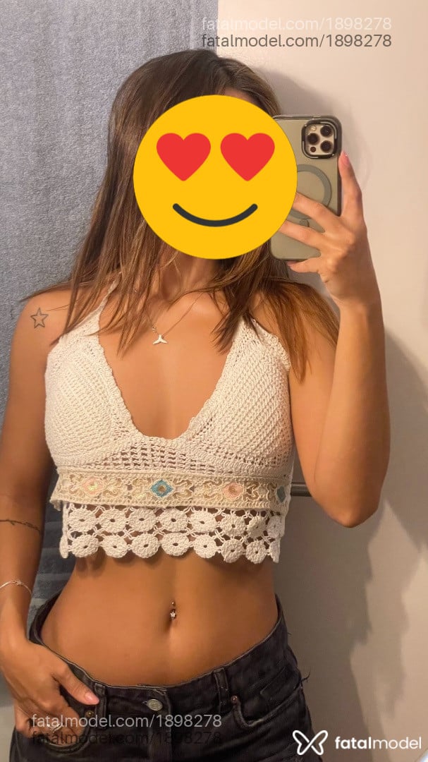 Acompanhante mulher com cabelo castanho de olhos castanhos - Mel