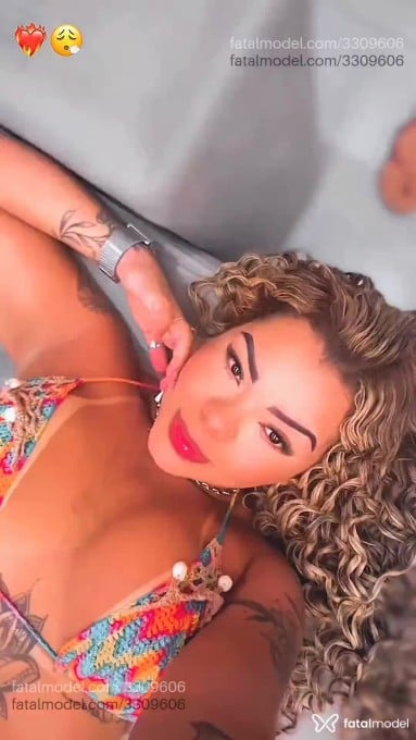 Acompanhante mulher loira (o) de olhos castanhos em Ituiutaba - Alice