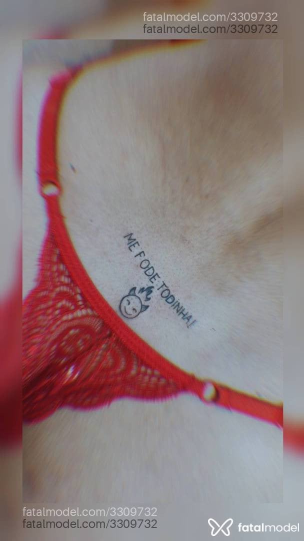 Acompanhante mulher trans com cabelo castanho de olhos castanhos em Campos dos Goytacazes - Lunna