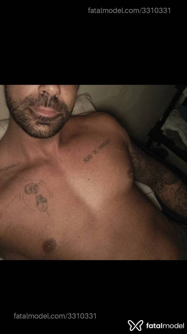 Acompanhante homem morena (o) de olhos castanhos em Brasília - Daniel