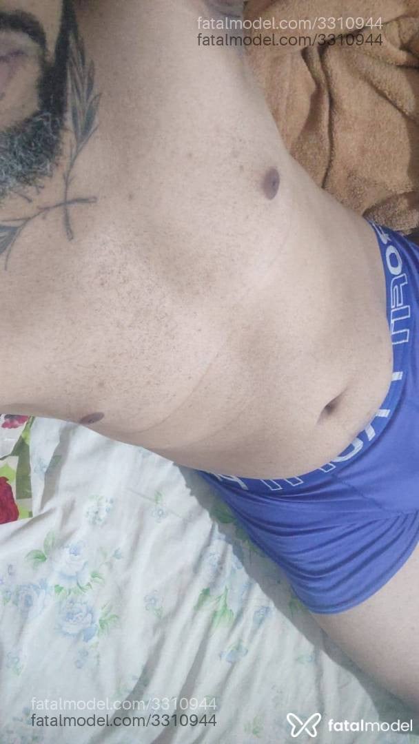 Acompanhante homem morena (o) de olhos castanhos em Piracicaba Acompanhante homem morena (o) de olhos castanhos em Piracicaba - Paulo
