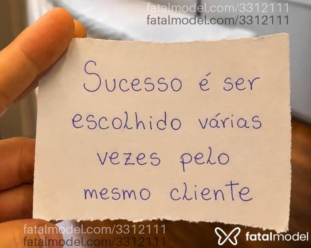 Acompanhante mulher morena (o) de olhos pretos - Melissa Mel