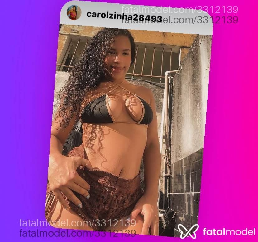 Acompanhante mulher morena (o) de olhos castanhos - Mirella