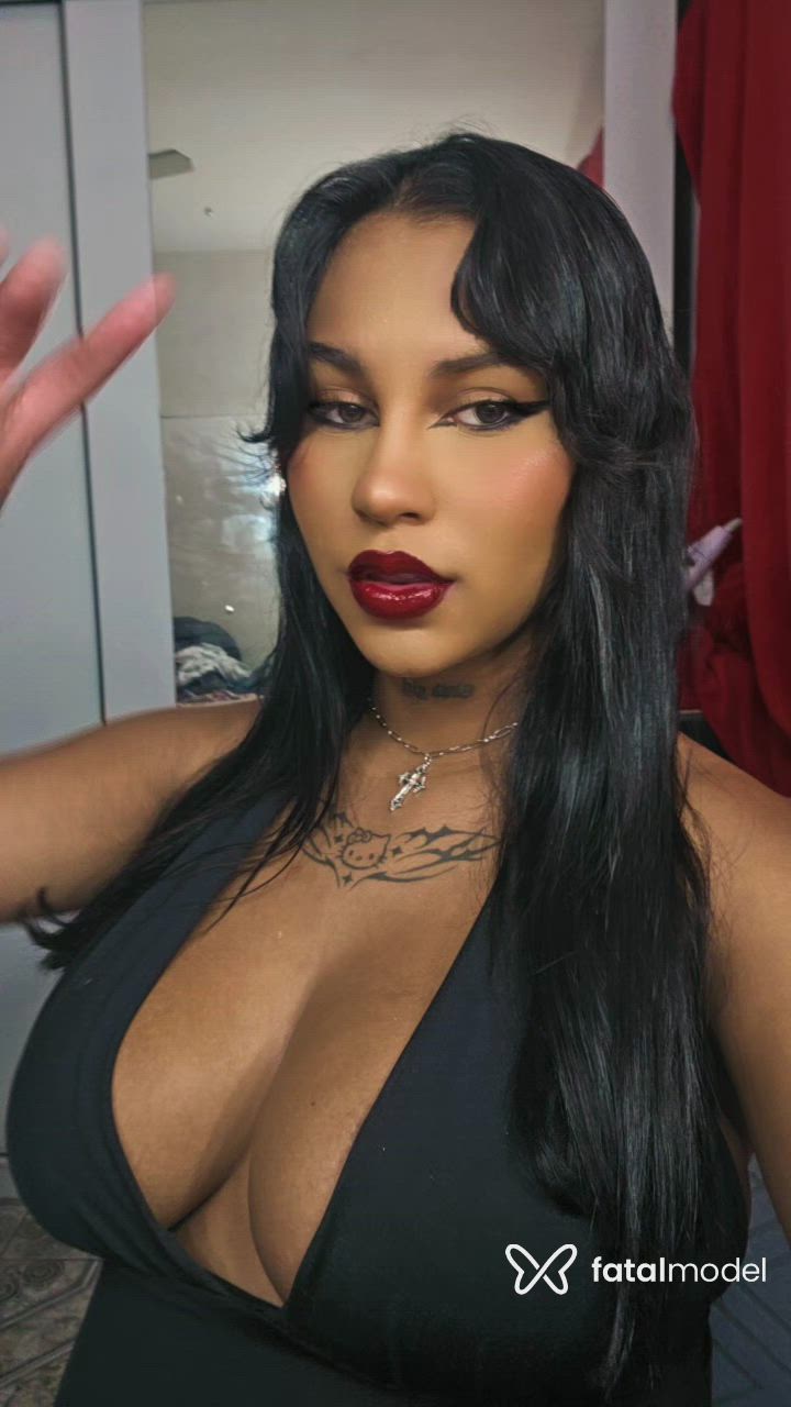 Acompanhante mulher morena (o) de olhos castanhos - Morgana