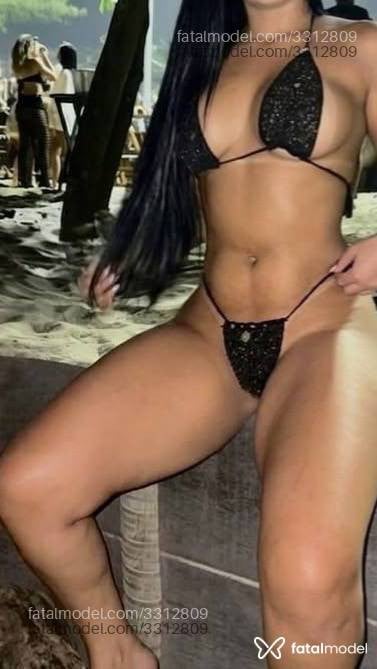 Acompanhante mulher morena (o) de olhos pretos - Milena