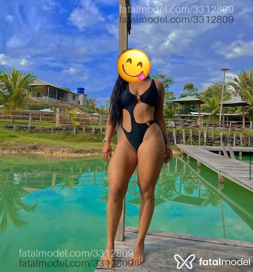 Acompanhante mulher morena (o) de olhos pretos - Milena