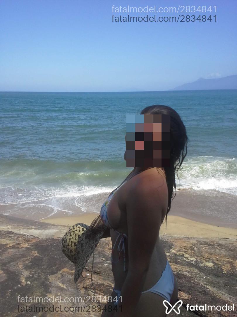 Acompanhante mulher com cabelo castanho de olhos castanhos - Nicole