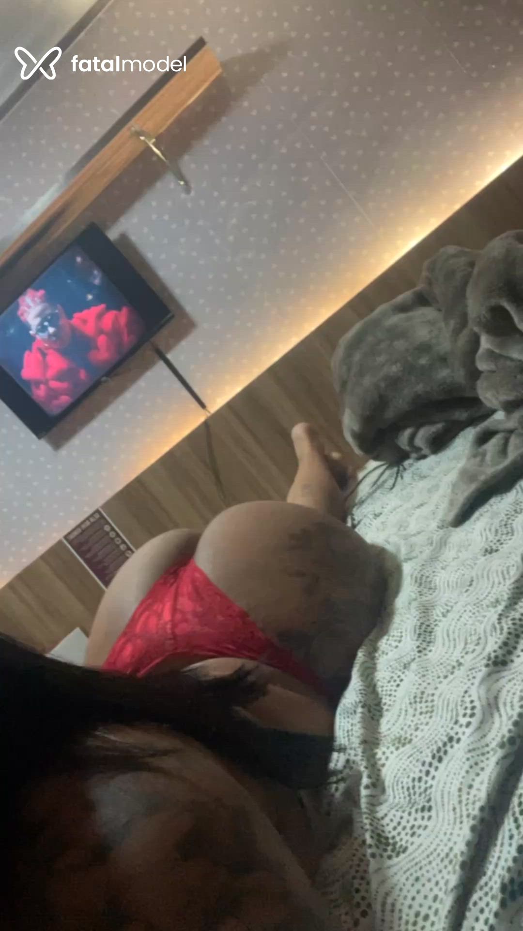 Acompanhante mulher morena (o) de olhos pretos - Joana Bonfim Acompanhante mulher morena (o) de olhos pretos - Joana Bonfim