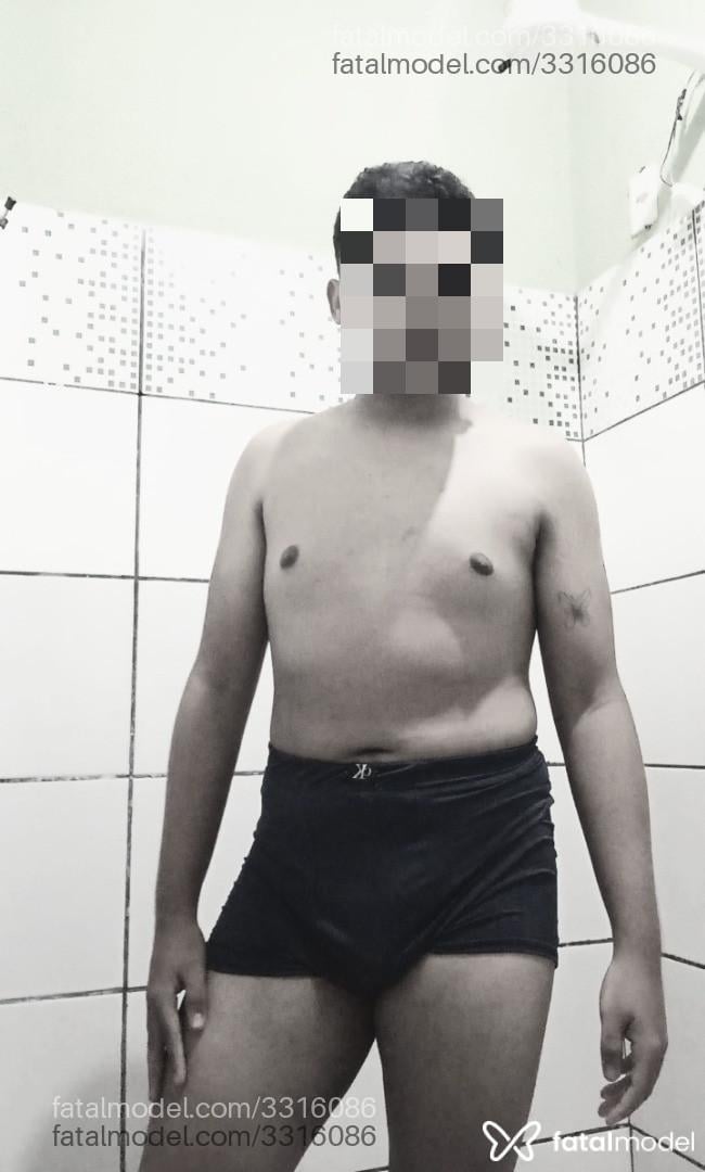 Acompanhante homem morena (o) de olhos pretos - Freitas
