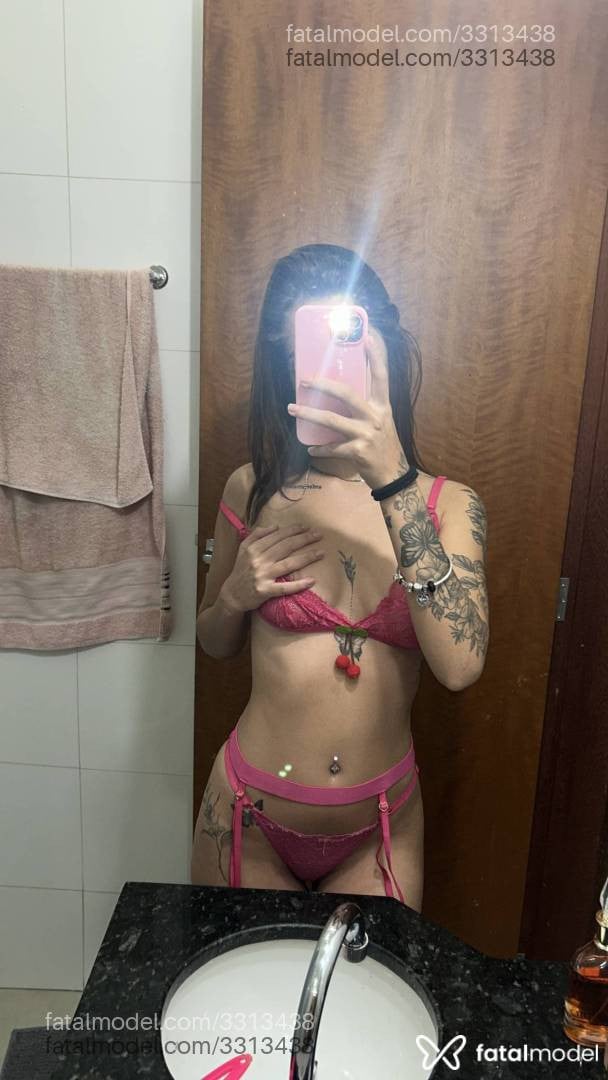 Acompanhante mulher morena (o) de olhos mel em Campo Grande - Polly