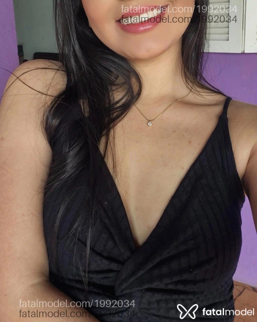 Acompanhante mulher morena (o) de olhos pretos - Gabi