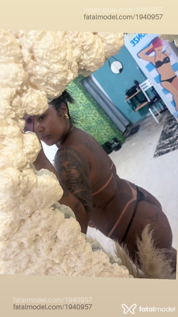 Acompanhante mulher morena (o) de olhos castanhos - Luanny