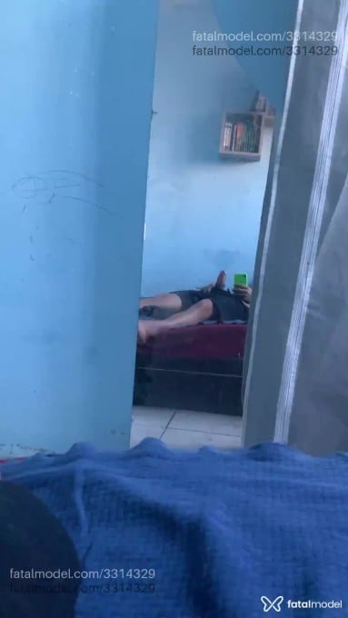 Acompanhante homem com cabelo castanho de olhos castanhos em Duque de Caxias Acompanhante homem com cabelo castanho de olhos castanhos em Duque de Caxias - João Guilherme