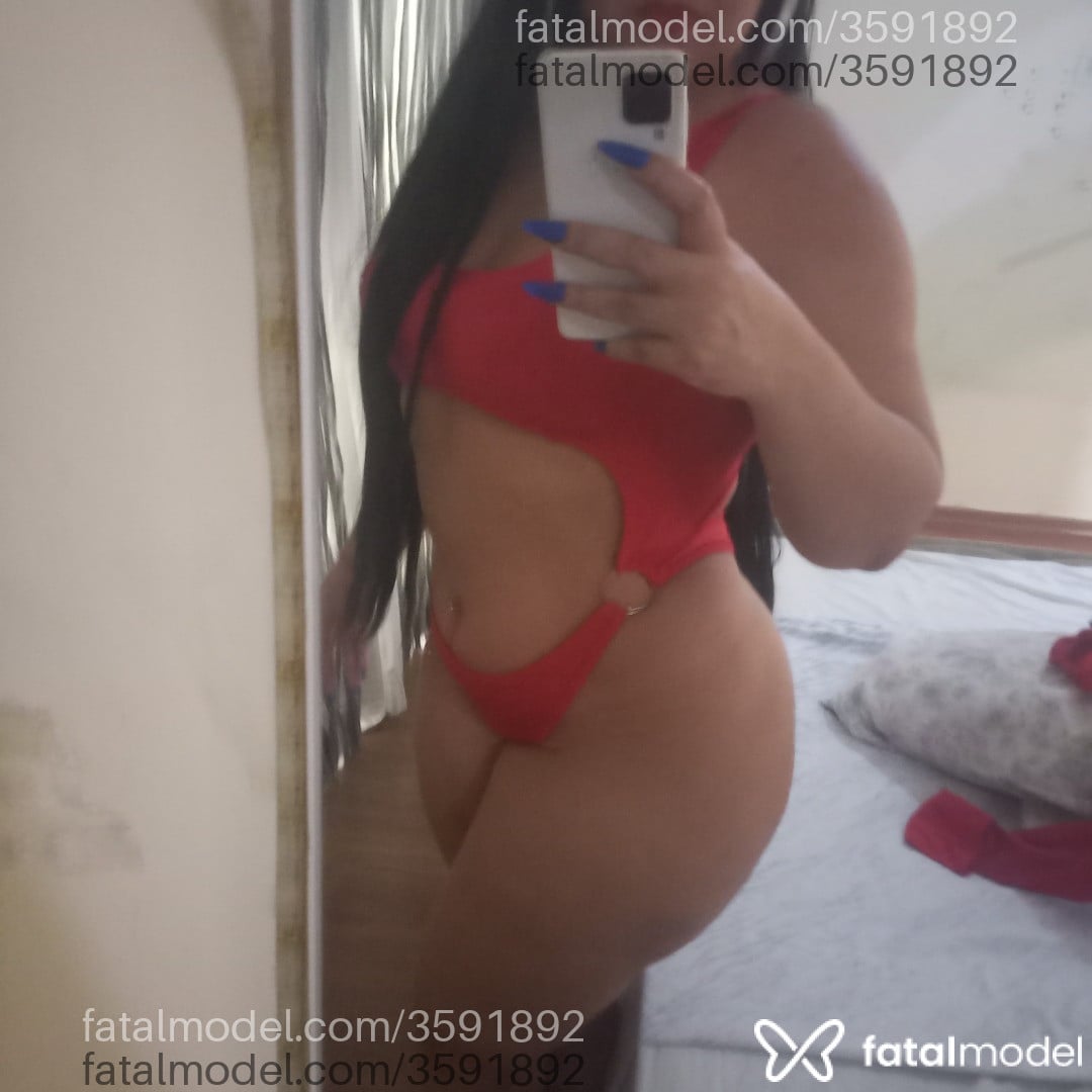 Acompanhante mulher morena (o) de olhos mel - Hadassa