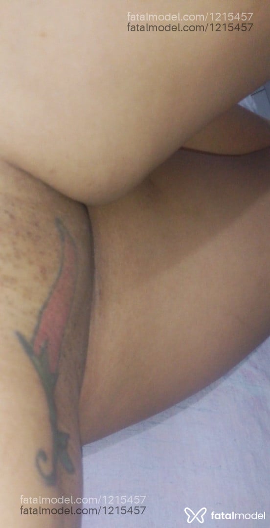 Acompanhante mulher com cabelo castanho de olhos castanhos - Morena Bela Morena