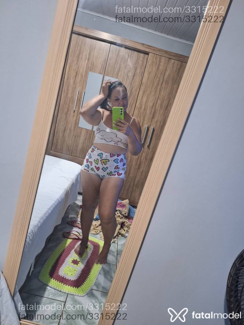 Acompanhante mulher morena (o) de olhos mel em Porto Velho - Morena