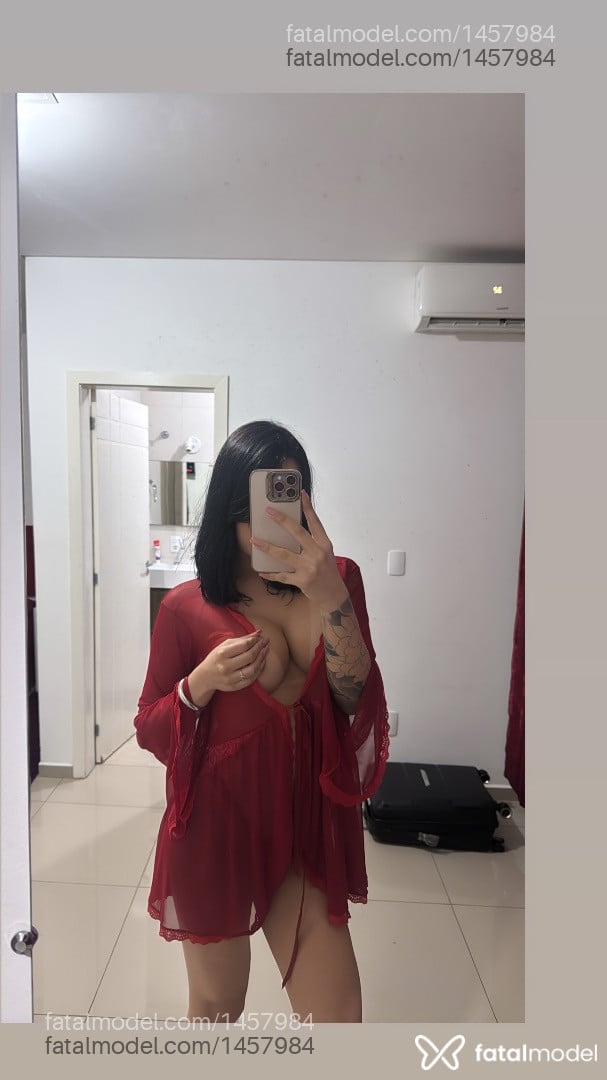 Acompanhante travesti morena (o) de olhos castanhos - Dandara