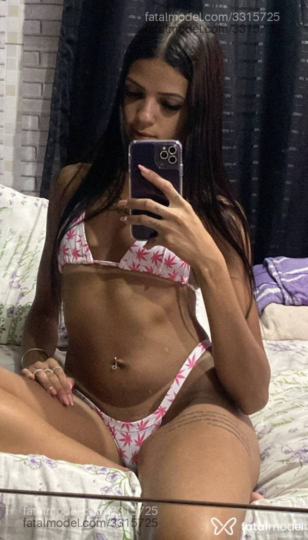 Acompanhante mulher morena (o) de olhos castanhos em Goianésia - Aryele Souza